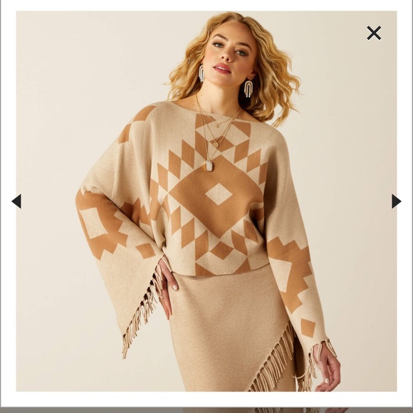 Ariat Sweaters - Ariat Sunset chic sweater poncho. Size Medium